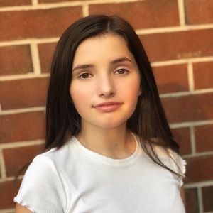 Meet your Posher, Lana